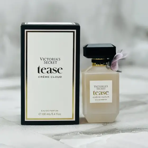 عطر ادکلن ویکتوریا سیکرت تیس کرم کلاود | ترکیبی رؤیایی از لطافت، جذابیت و ماندگاری بالا