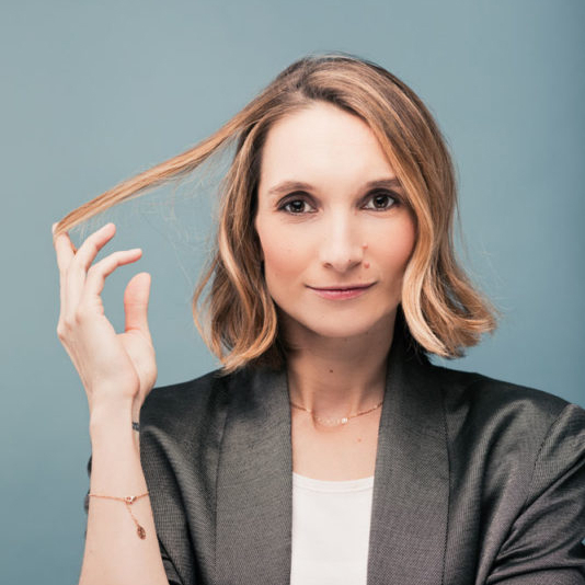 Alexandra Carlin الکساندرا کارلین