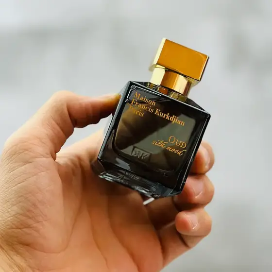 عطر ادکلن فرانسیس کرکجان عود سیلک مود