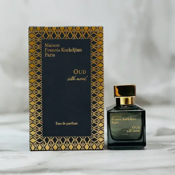 عطر ادکلن فرانسیس کرکجان عود سیلک مود