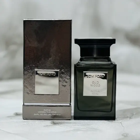 عطر ادکلن تام فورد عود وود پارفوم 100 میل
