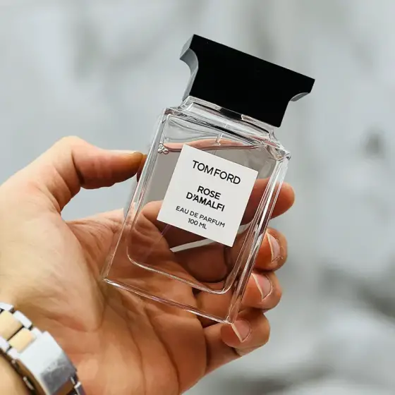 عطر ادکلن تام فورد رز د آمالفی 100 میل