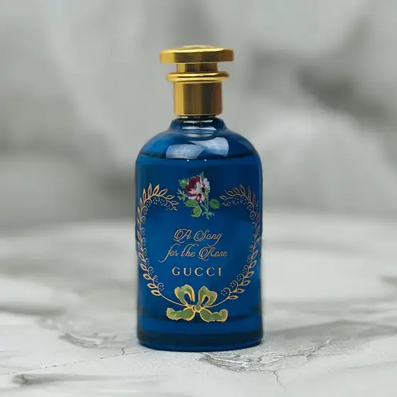 عطر ادکلن گوچی اِ سانگ فور د رز ادو پرفیوم