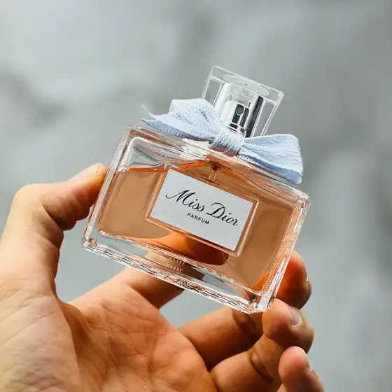 عطر ادکلن میس دیور پارفوم 80 میل