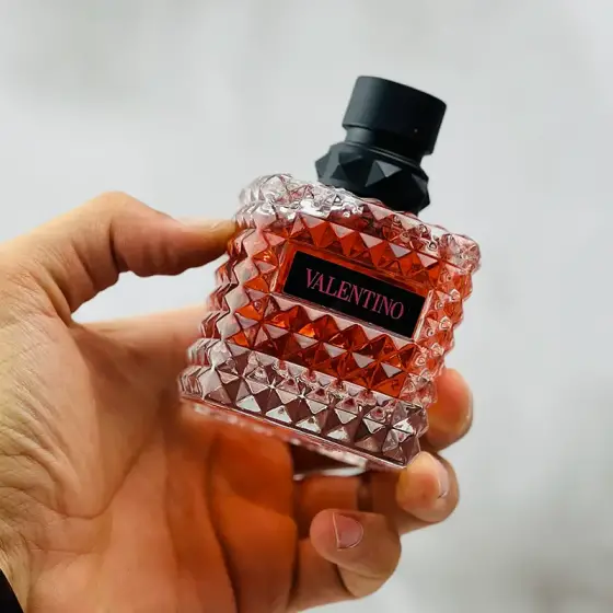 عطر ادکلن والنتینو دونا بورن این روما 100 میل