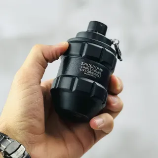 عطر ادکلن ویکتور اند رولف اسپایس بمب دارک لدر