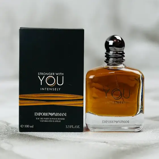 عطر ادکلن جورجیو آرمانی استرانگر ویت یو اینتنسلی