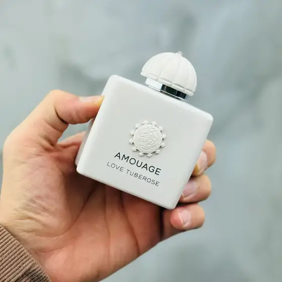 عطر ادکلن آمواج لاو تیوب رز 100 میل