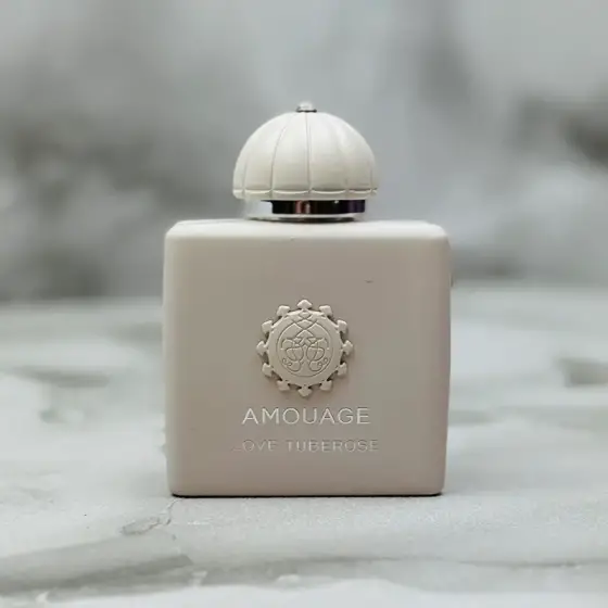 عطر ادکلن آمواج لاو تیوب رز 100 میل